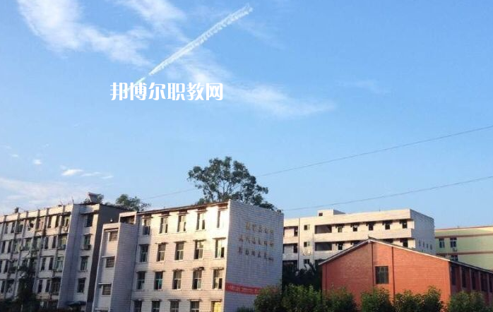 宜賓敘州區(qū)柳嘉職業(yè)技術(shù)學(xué)校2022年怎么樣、好不好