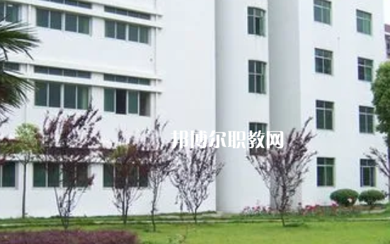 鄂州中等專業(yè)學校2022年招生辦聯系電話