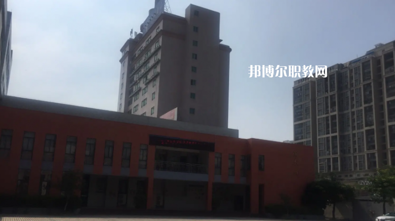 清遠(yuǎn)市英德華粵藝術(shù)學(xué)校2022年怎么樣、好不好