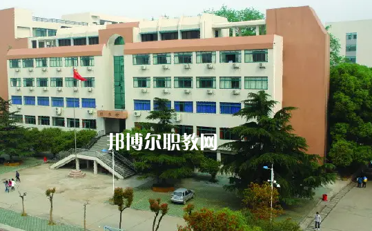湖北現(xiàn)代技術學校2022年網站網址