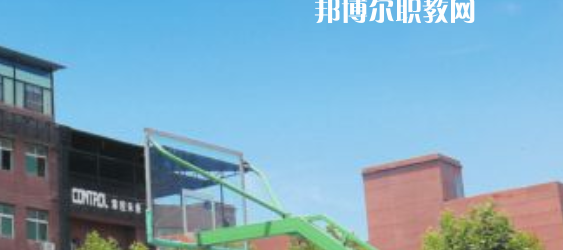 西安商貿(mào)科技技術(shù)學(xué)校2023年學(xué)費(fèi)、收費(fèi)多少