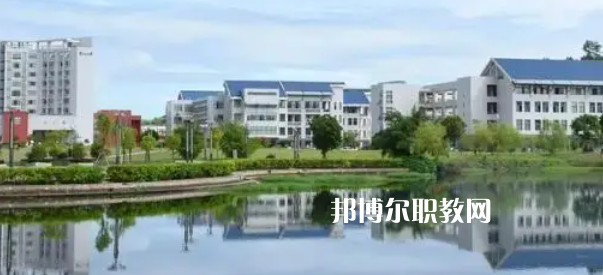 福建高職?？圃盒Ｅ琶?9強