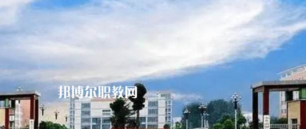 河南高職?？圃盒Ｅ琶?6強