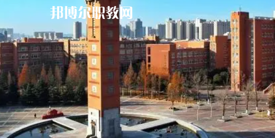 河南高職?？圃盒Ｅ琶?3強(qiáng)
