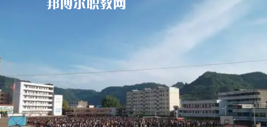 2023年通江縣至誠(chéng)職業(yè)中學(xué)報(bào)名條件、招生要求、招生對(duì)象
