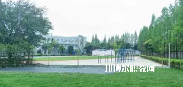 2023成都光華技工學(xué)校招生計(jì)劃 招生人數(shù)是多少(附要求、條件、對(duì)象)