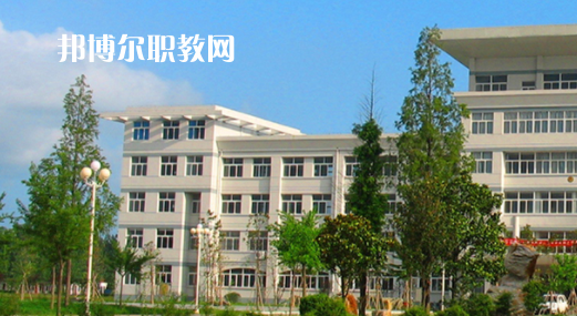 徐州經(jīng)濟技術(shù)開發(fā)區(qū)工業(yè)學(xué)校地址在哪里，哪個地區(qū)，哪個城市?