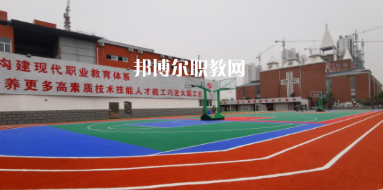 淮安市淮航技工學(xué)校地址在哪里，哪個(gè)地區(qū)，哪個(gè)城市?