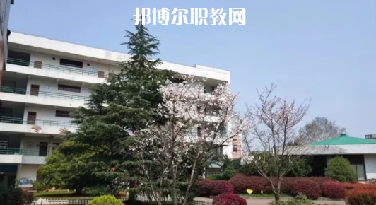 2023蘭溪市第六中學(xué)招生計劃 招生人數(shù)是多少(附要求、條件、對象)