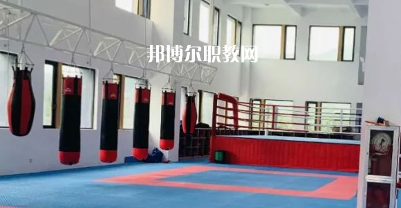 2023蒼南縣飛林職業(yè)學(xué)校招生計劃 招生人數(shù)是多少(附要求、條件、對象)