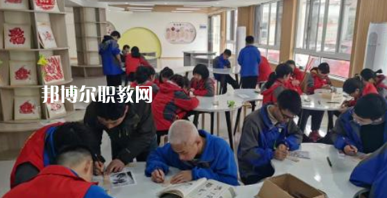 臺州市特殊教育學(xué)校地址在哪里，哪個地區(qū)，哪個城市?