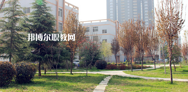 渭南技師學(xué)院地址在哪里，哪個(gè)地區(qū)，哪個(gè)城市?