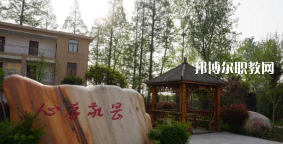 陜西省機(jī)械高級(jí)技工學(xué)校地址，乘車路線