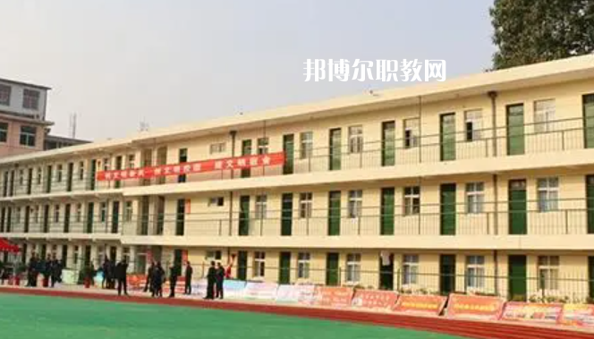 陜西省商貿(mào)技工學(xué)校地址，乘車路線