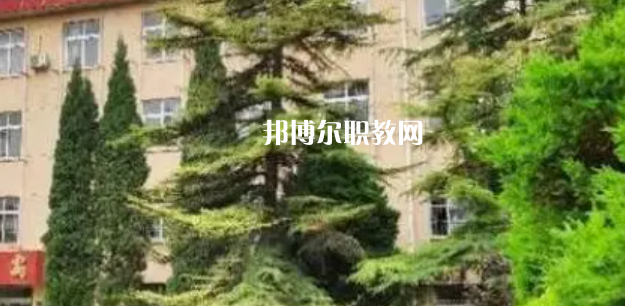 銅川煤炭基本建設(shè)技工學(xué)校地址，乘車(chē)路線