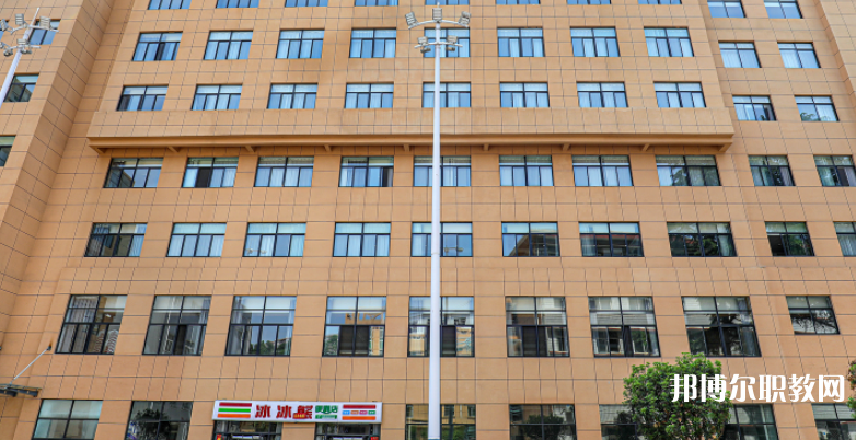 2023陜西銅川工業(yè)技師學(xué)院招生計(jì)劃 招生人數(shù)是多少(附要求、條件、對象)