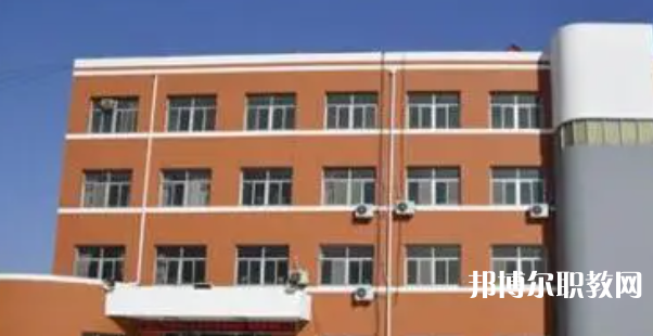 雄縣職業(yè)技術教育中心地址，乘車路線
