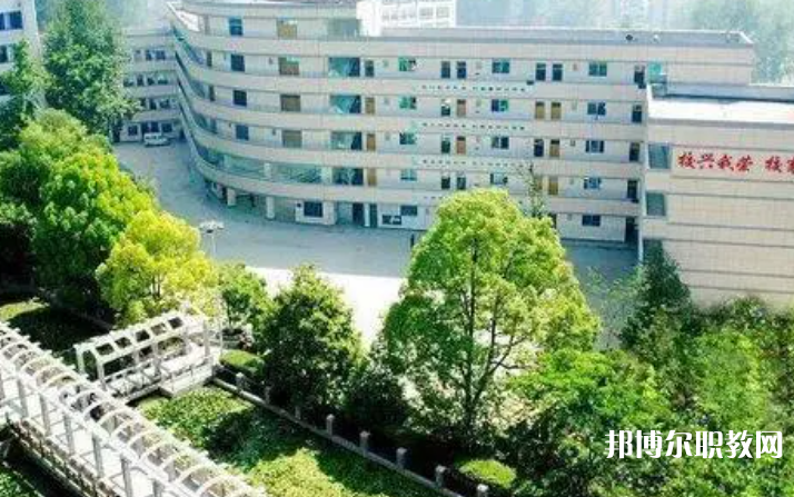 貴陽市烏當(dāng)區(qū)中等職業(yè)學(xué)校怎么樣、好不好