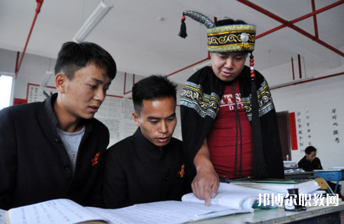 2023貴州省畢節(jié)彝文雙語職業(yè)學(xué)校招生計劃 招生人數(shù)是多少(附要求、條件、對象)
