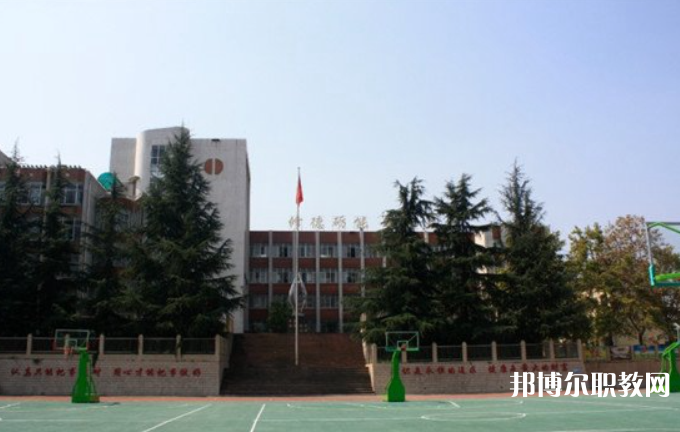 2023貴陽(yáng)市信息技術(shù)技工學(xué)校多少錢 貴陽(yáng)市信息技術(shù)技工學(xué)校各專業(yè)學(xué)費(fèi)收費(fèi)標(biāo)準(zhǔn)