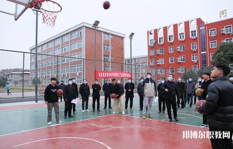 河南省水利水電學校網(wǎng)站網(wǎng)址主頁