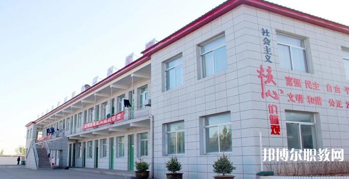 榆林益友能源化工職業(yè)技術學校2023年招生錄取分數(shù)線（2024參考）