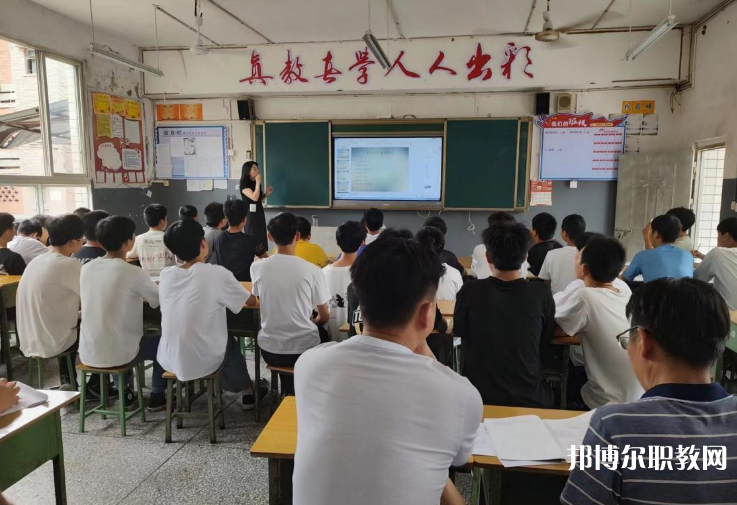 四川2024年初中畢業(yè)讀中專學校好不好