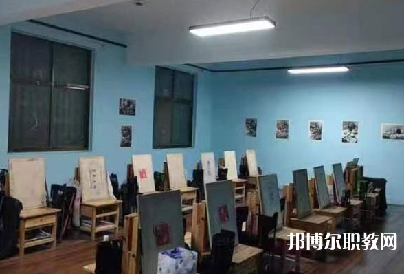 鞏義市清藝美術(shù)專業(yè)學(xué)校怎么樣、好不好