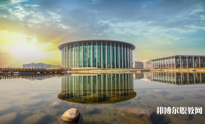 2024河南藝術(shù)職業(yè)學(xué)院中專部招生計劃 招生人數(shù)是多少(附要求、條件、對象)