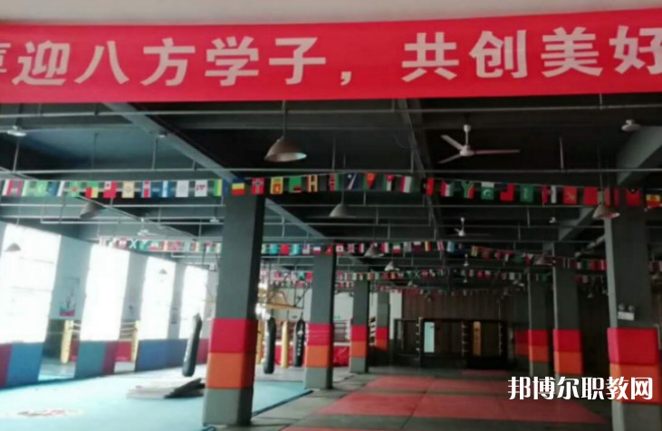 潁上縣止戈體育運(yùn)動(dòng)學(xué)校地址，乘車(chē)路線