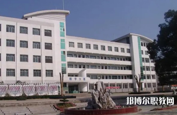安慶浮山科技工程學(xué)校怎么樣、好不好