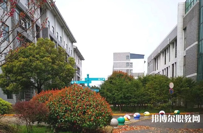 2024蕪湖市光明職業(yè)學(xué)校招生計劃 招生人數(shù)是多少(附要求、條件、對象)
