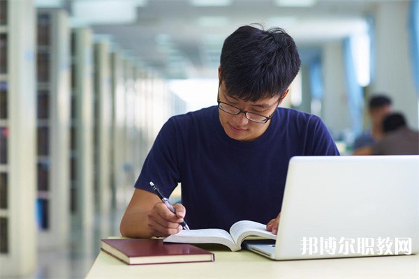 四川哪里的中職學校能讀數(shù)控技術與檢測專業(yè)