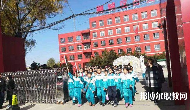 朔州市朔城區(qū)占義高級(jí)職業(yè)中學(xué)怎么樣、好不好