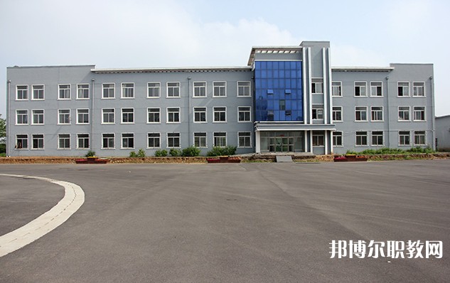 撫順縣職業(yè)高級中學