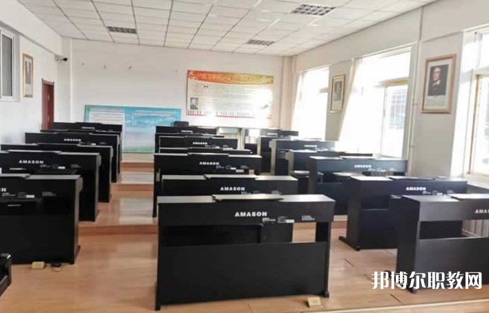 撫順縣職業(yè)高級(jí)中學(xué)地址，乘車路線