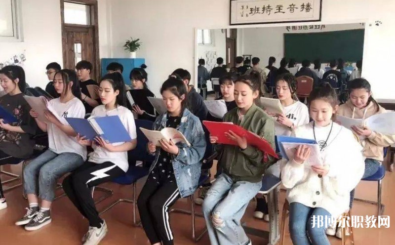 2024營口市戲曲學(xué)校招生計劃 招生人數(shù)是多少(附要求、條件、對象)