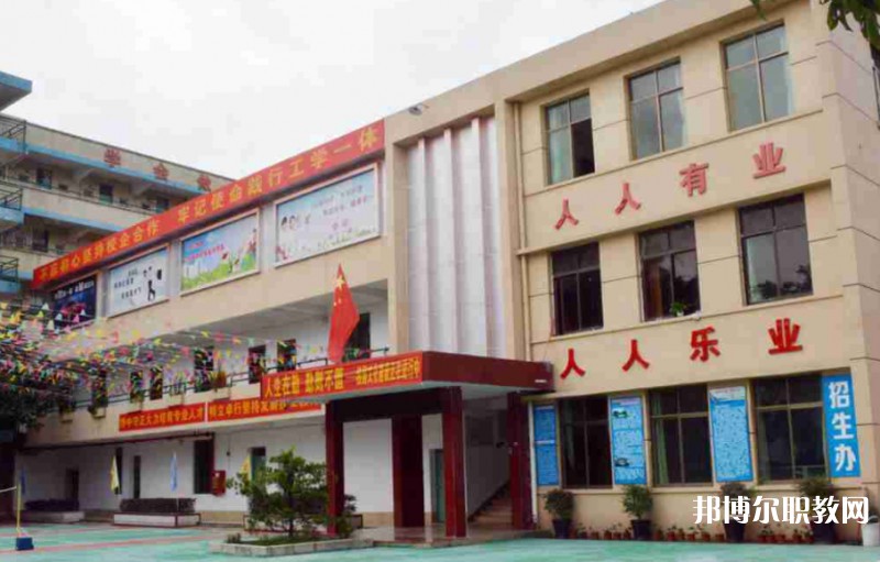 2024深圳市中特技工學校多少錢 深圳市中特技工學校各專業(yè)學費收費標準