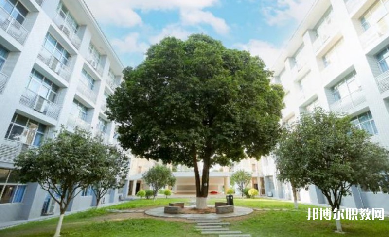 廣東省華夏高級(jí)技工學(xué)校怎么樣、好不好