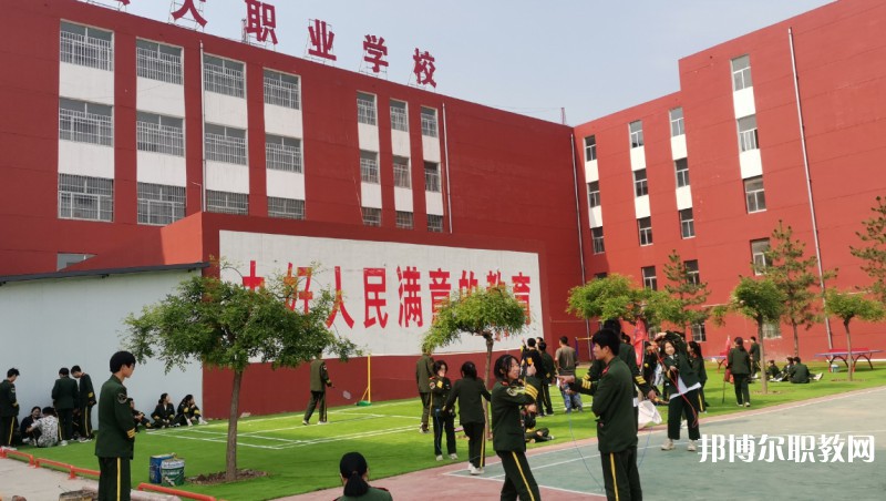 呂梁宏大職業(yè)學(xué)校地址，乘車路線