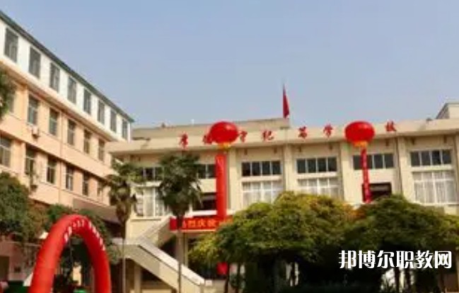 2025咸陽公辦技工學(xué)校最新排名前三名單