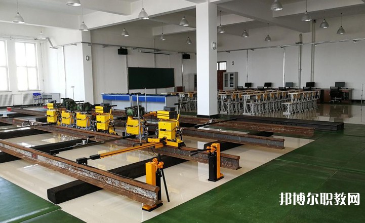 甘肅2025年鐵路學(xué)校有哪些專(zhuān)業(yè)