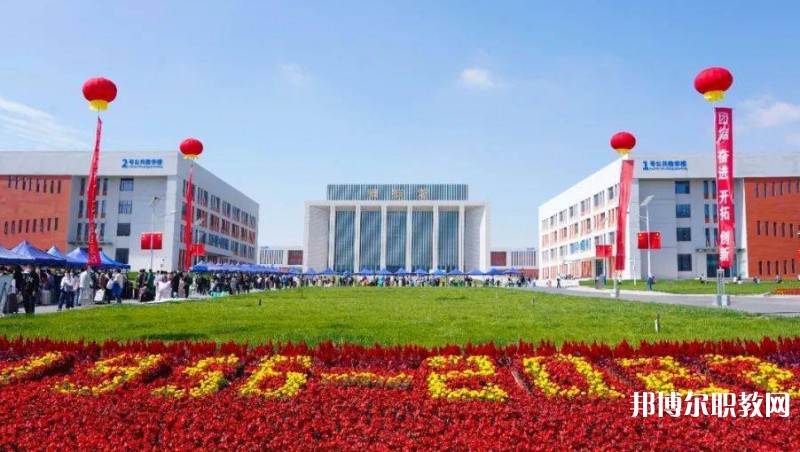 甘肅2025年中專(zhuān)鐵路學(xué)校可以考大專(zhuān)嗎
