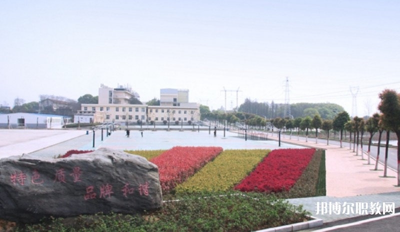 湖北2025年400分能上鐵路學校嗎