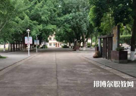 2025新鄉(xiāng)中職學(xué)校最新排名前三名單
