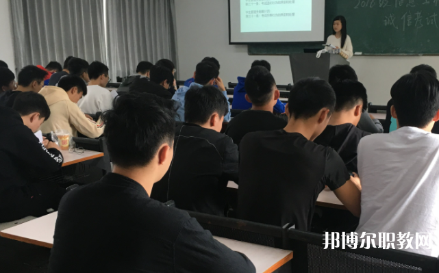 2025浙江中專學(xué)校最新排名前三名單