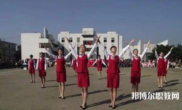 自貢2025年鐵路學校好還是職高好
