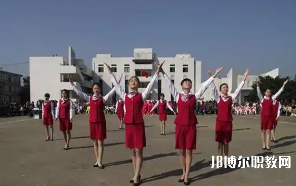 自貢2025年鐵路學(xué)校適合女生學(xué)嗎